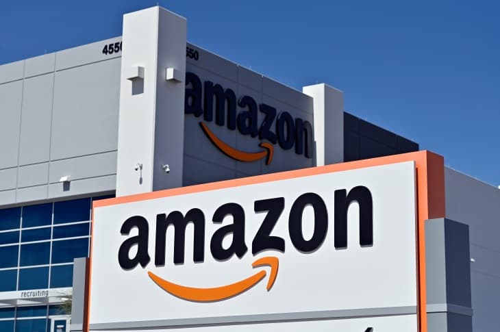 Üçüncü rübdə Amazon-un xalis mənfəəti 9,9 milyard dollar olub