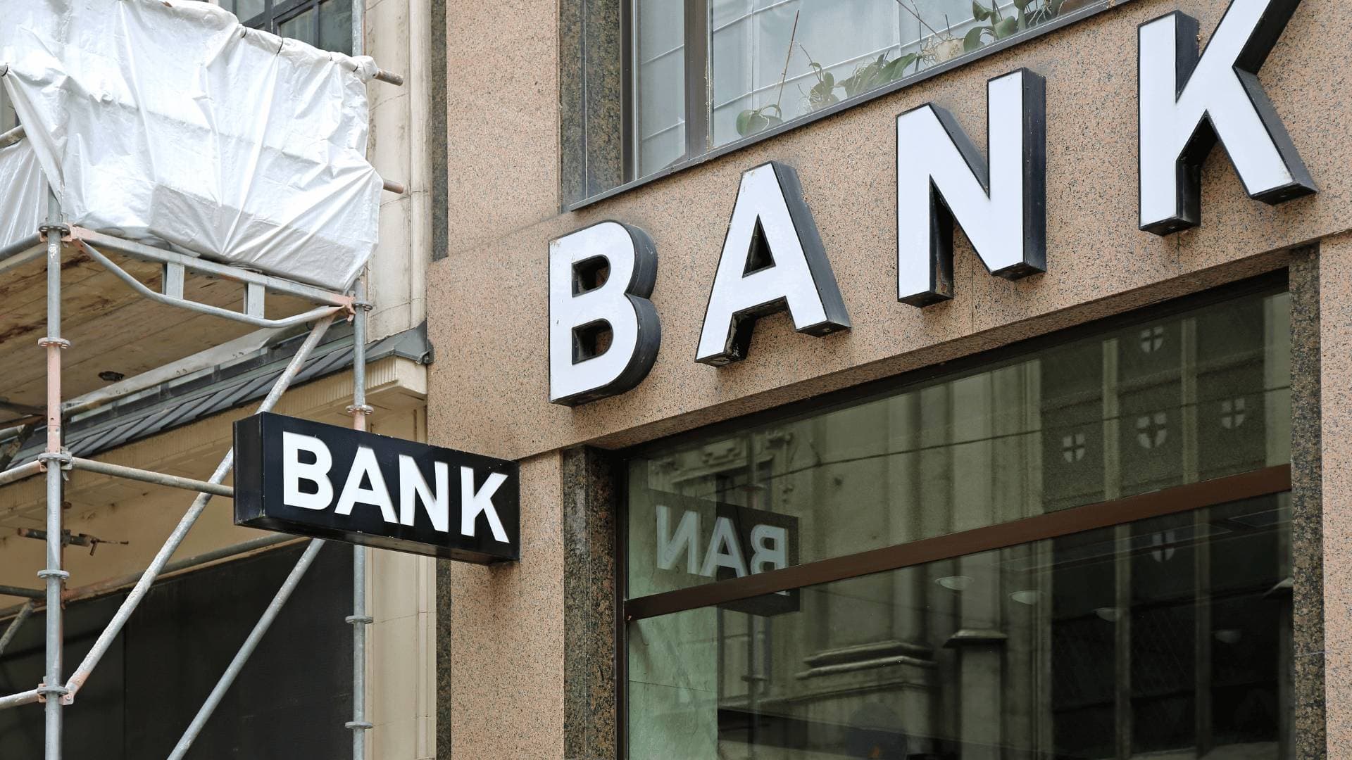 Azərbaycan banklarının sənaye sektoruna kredit qoyuluşu artıb