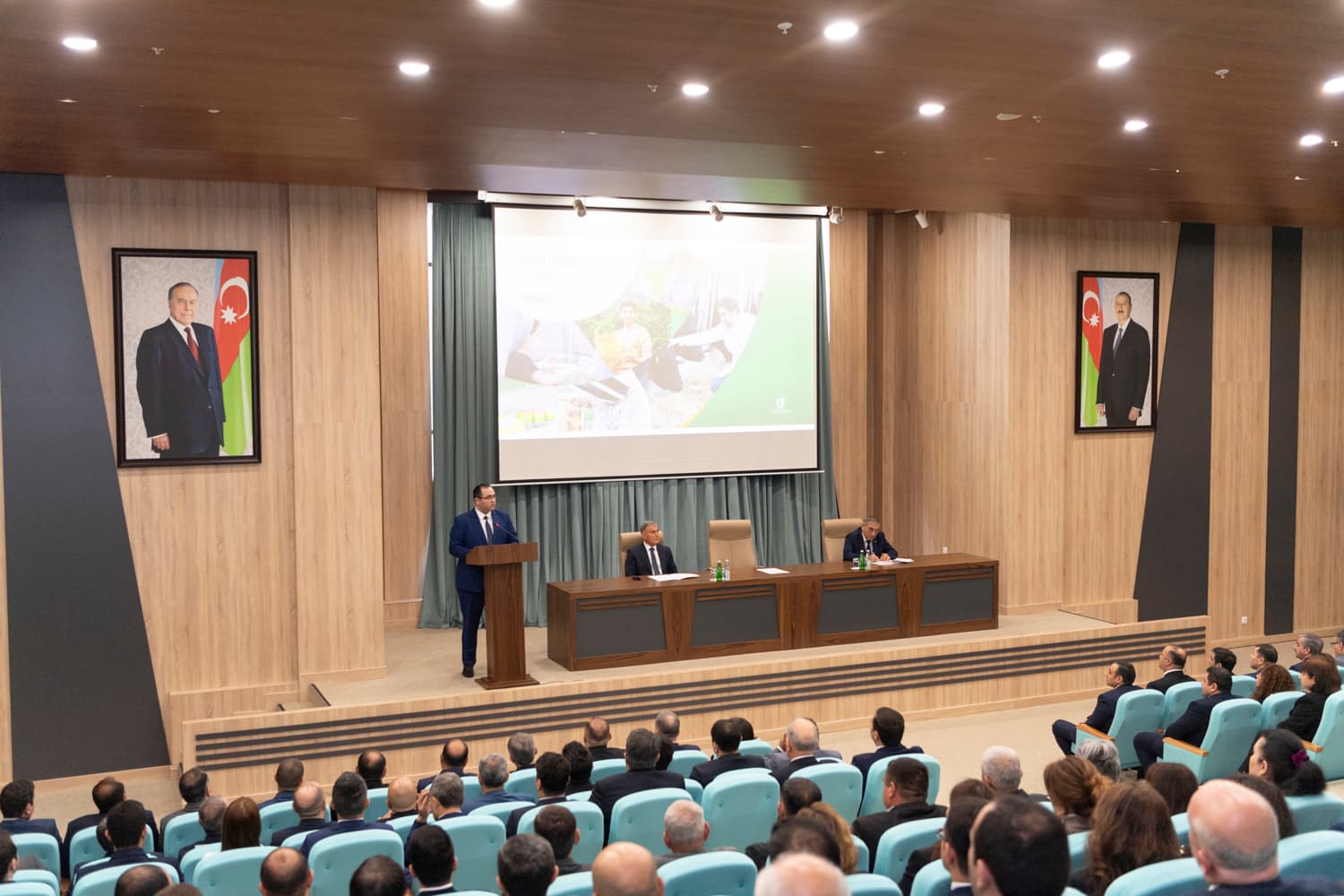Kənd Təsərrüfatı İşçiləri Gününə həsr olunmuş təntənəli yığıncaq keçirilib