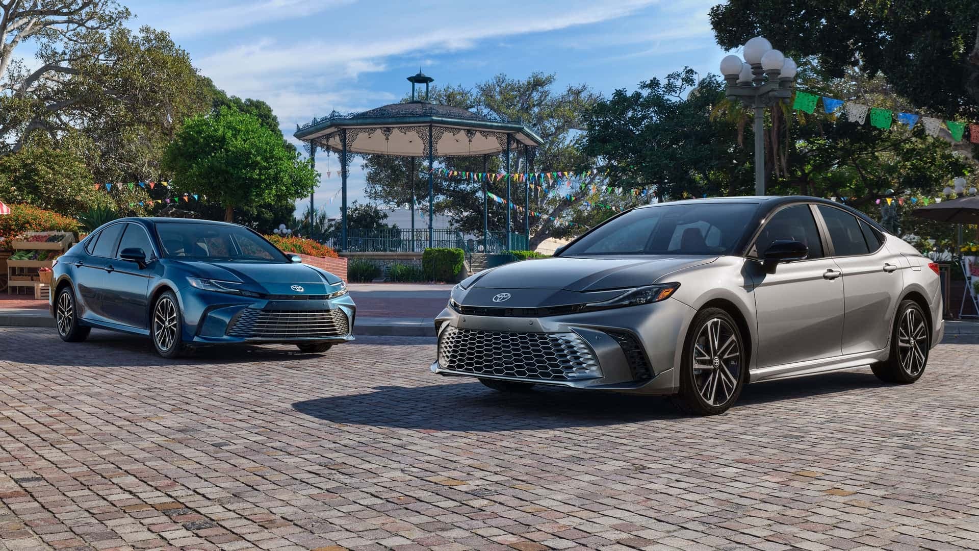 Yeni nəsil Toyota Camry ilə tanış olun!