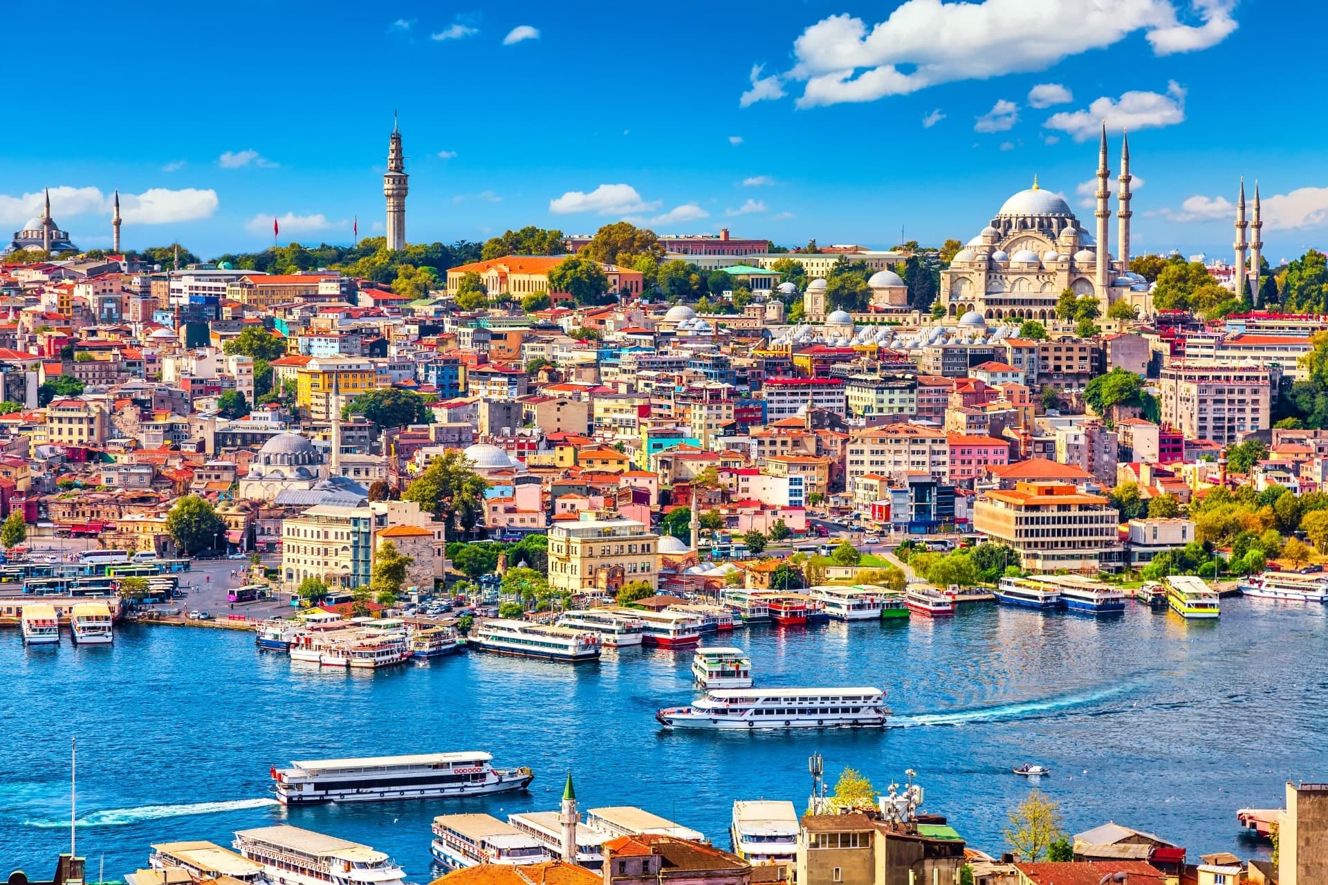 Bu il Azərbaycan vətəndaşları Türkiyədə 715 daşınmaz əmlak satın alıblar
