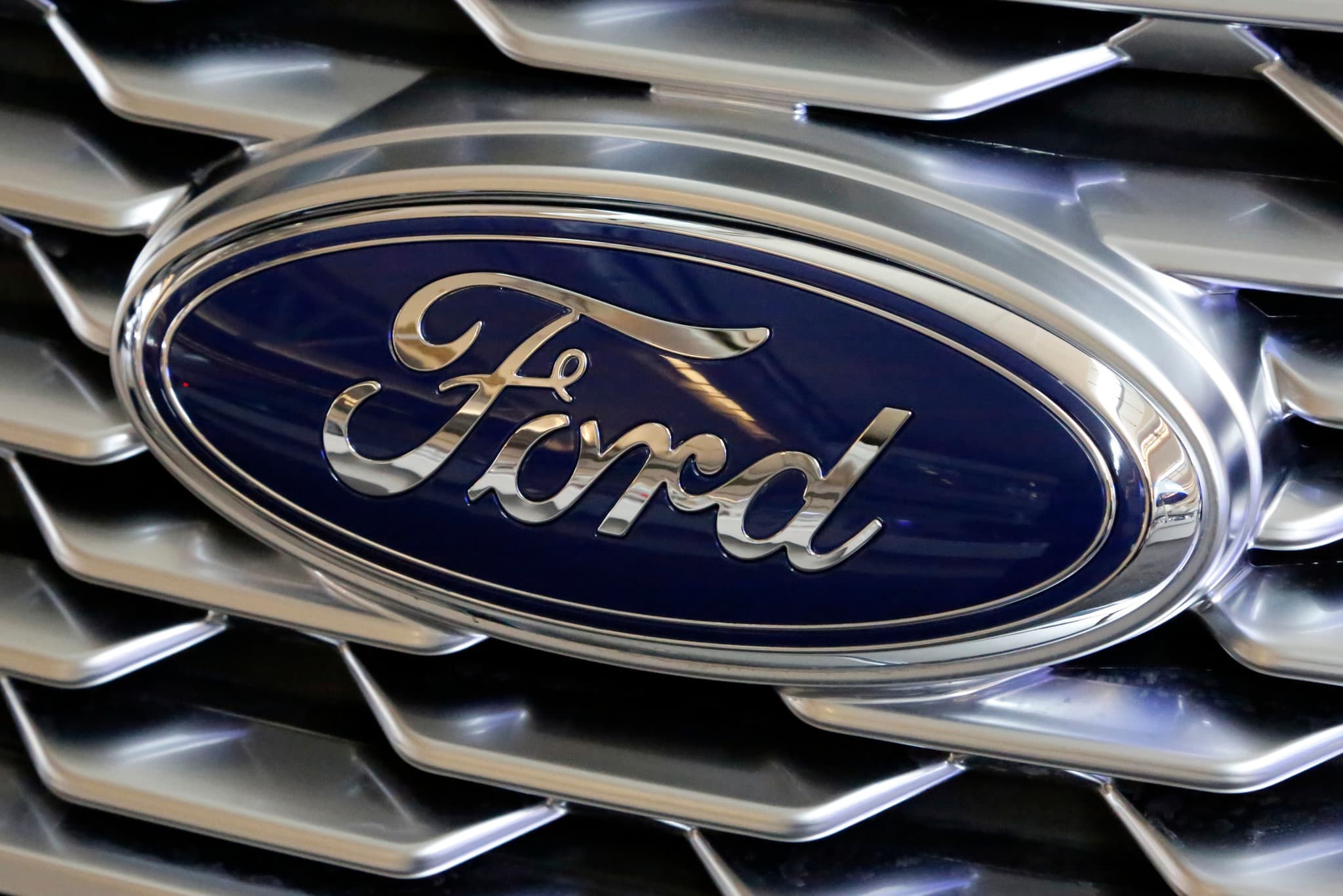 Ford Trucks yeni F-LINE seriyasını Avropaya təqdim edib