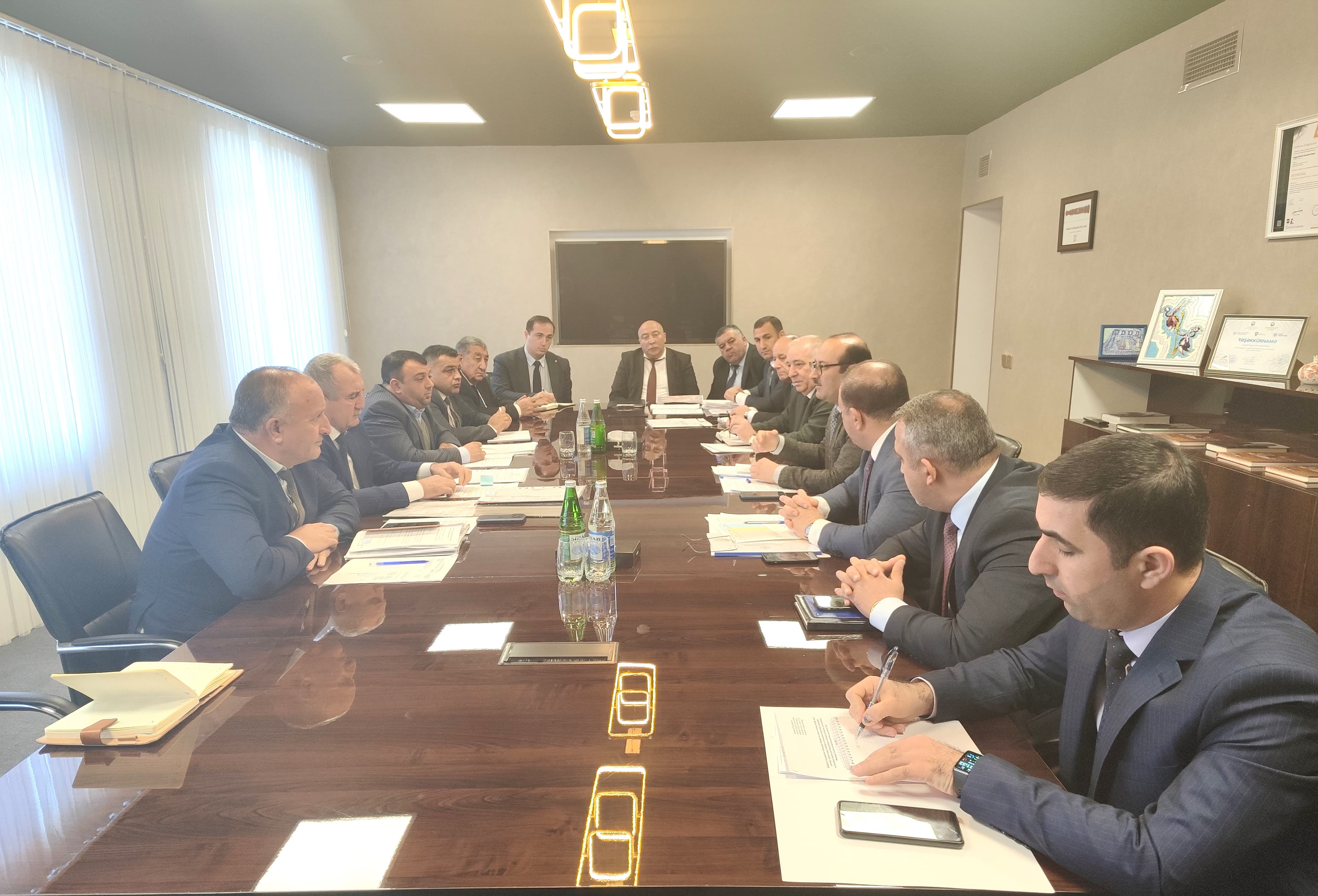 Göygöldə torpaqlarının idarəedilməsi sahəsində qarşıya çıxan məsələlərlə bağlı müzakirələr aparılıb