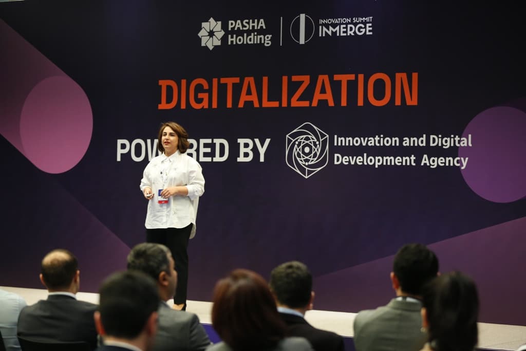 İRİA “Digital Azerbaijan” brendini təqdim edib