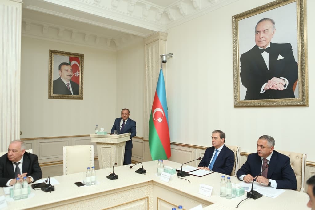 Gəncə, Daşkəsən, Göygöl və Samuxun bələdiyyələrin, dövlət torpaqlarının sərhədləri müəyyənləşdirilib