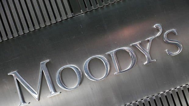 Moody's: "2024-cü ildə qlobal banklar üçün mənfi proqnoz riski var"