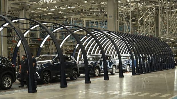 İngiltərə ilə elektrikli avtomobil imzası