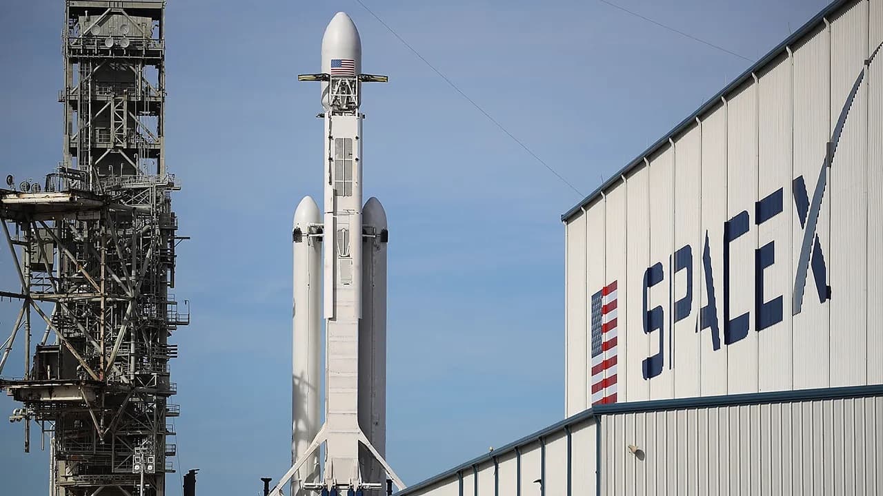 SpaceX bu ilə öz damğasını vurub!