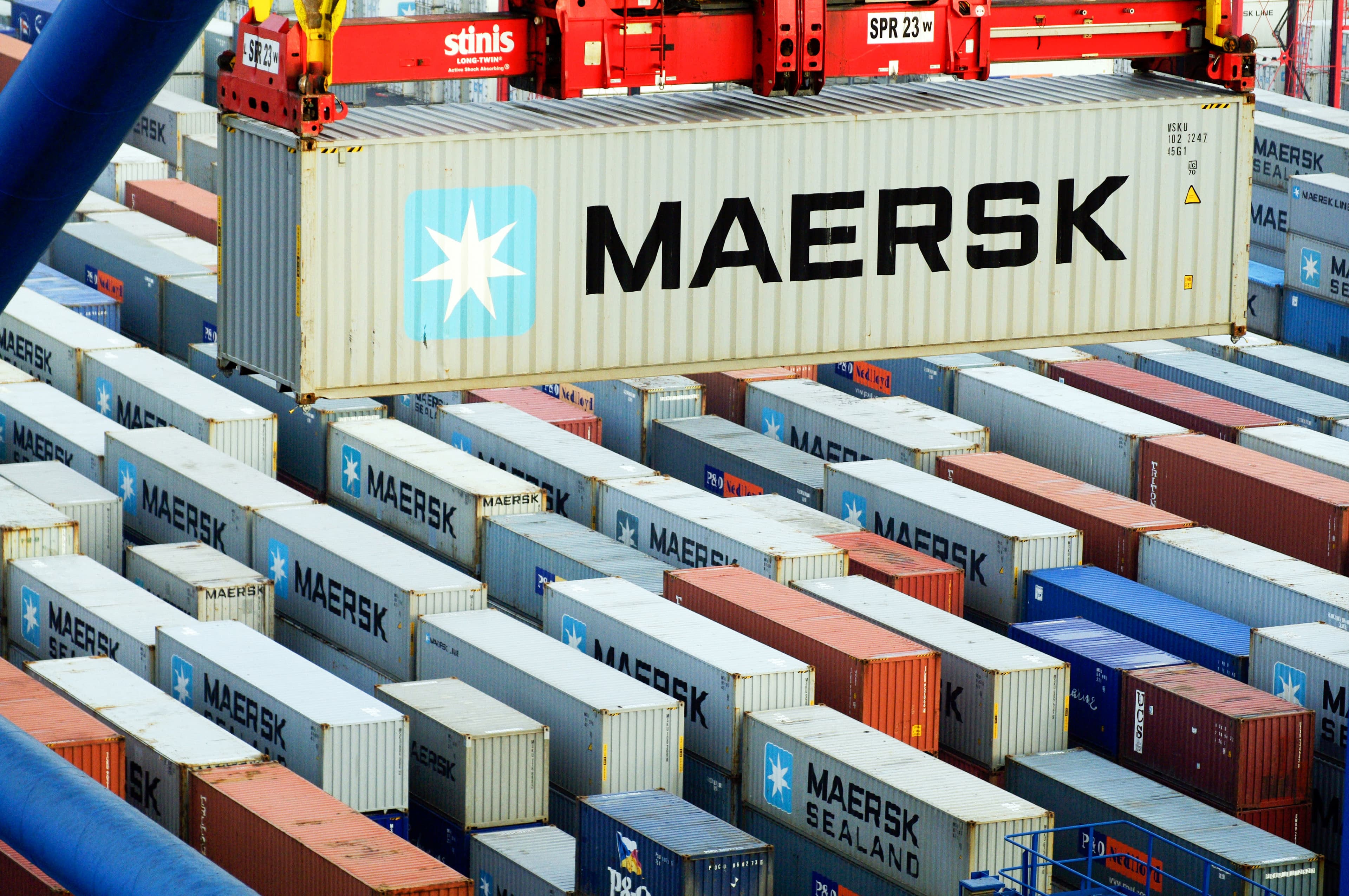 "Maersk" Qırmızı dəniz marşrutunu dayandırıb