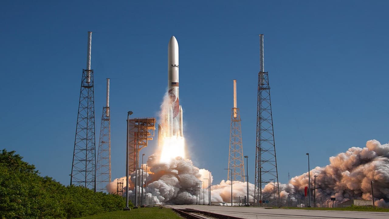 SpaceX-in rəqibi Vulcan Rocket üçün geri sayım başlayıb!
