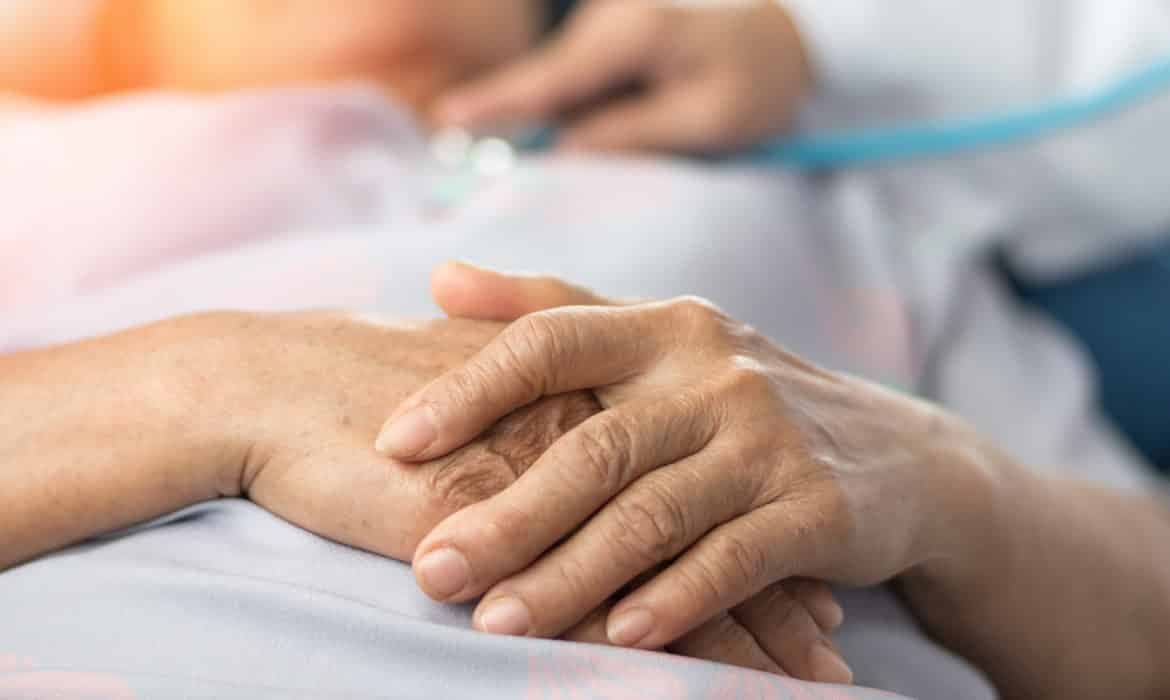 Azərbaycanda sağalmaz xəstəliklərdən sığorta bazarı böyüyüb