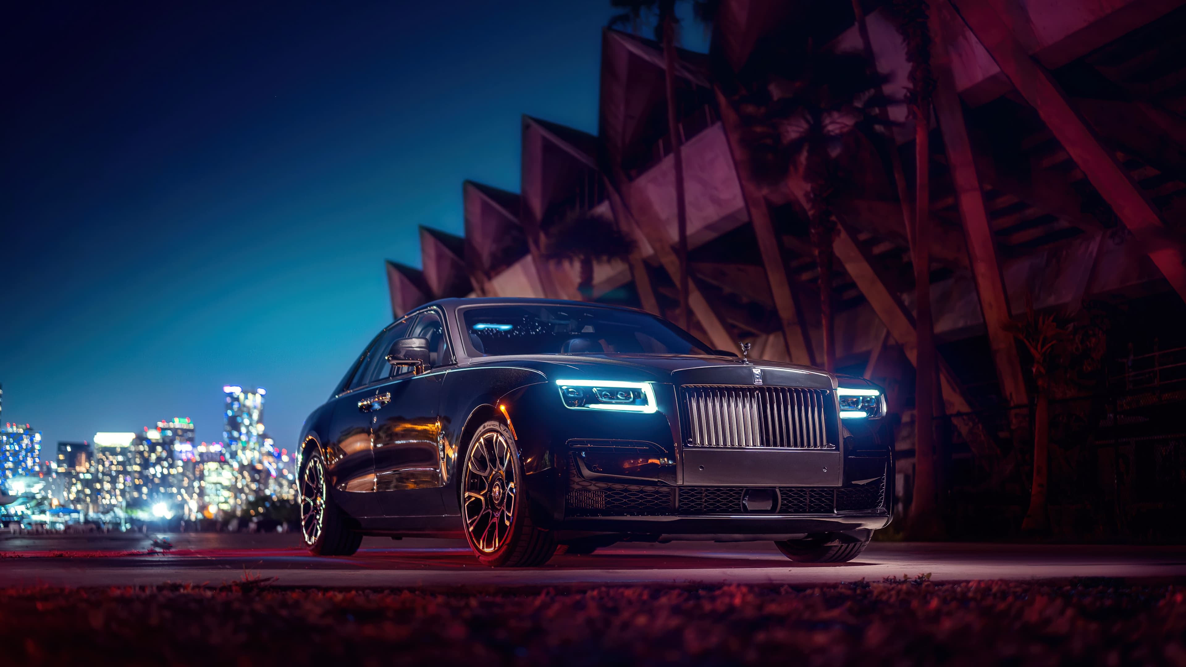 Rolls-Royce 2023-cü ildə satış rekordu qırıb