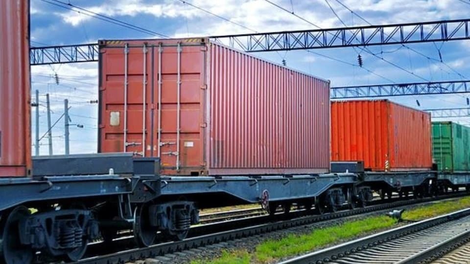 Çindən yola salınan 55 konteynerdən ibarət blok qatarı Azərbaycana çatıb - "ADY Konteyner"
