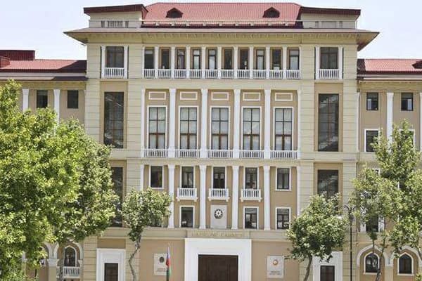 DGK-ya məlumat göndərilməli olan lisenziyaların və icazələrin siyahısı dəyişdi - QƏRAR