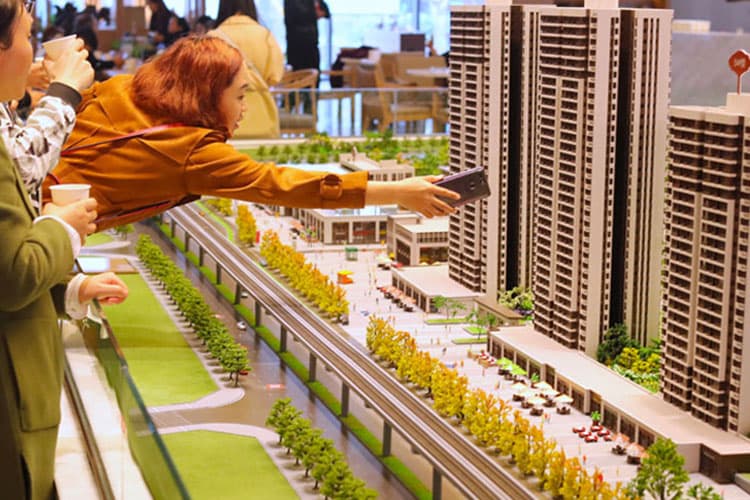 Çində ev qiymətləri aylıq 0,45% azalıb