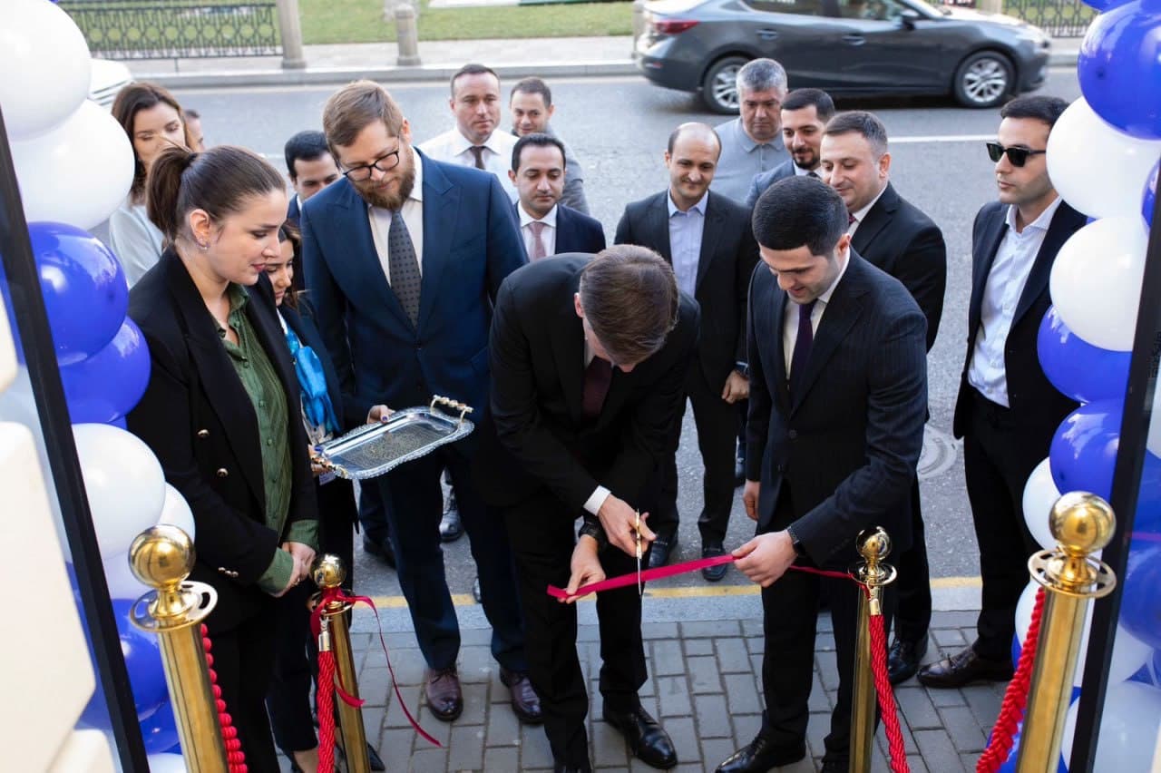 VTB (Azərbaycan) Bakının mərkəzində yeni filial açıb