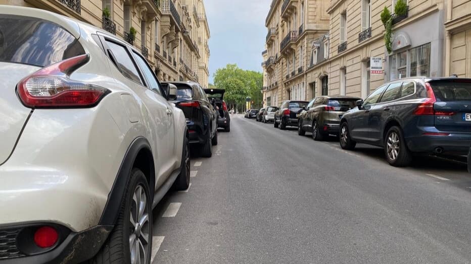 SUV vasitələri üçün parkinq bahalı olacaq!