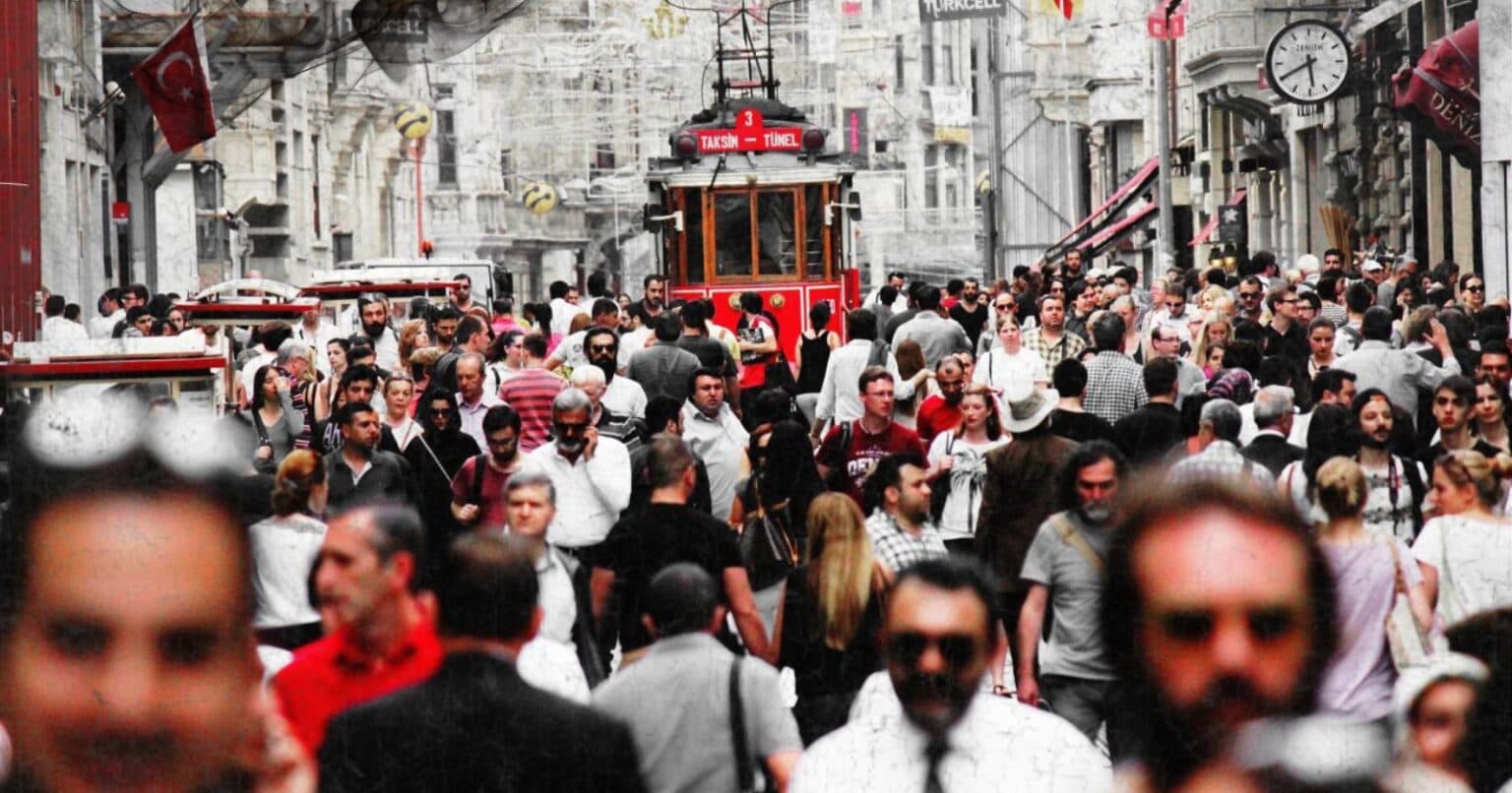 Türkiyənin hazırkı əhalisi açıqlanıb!
