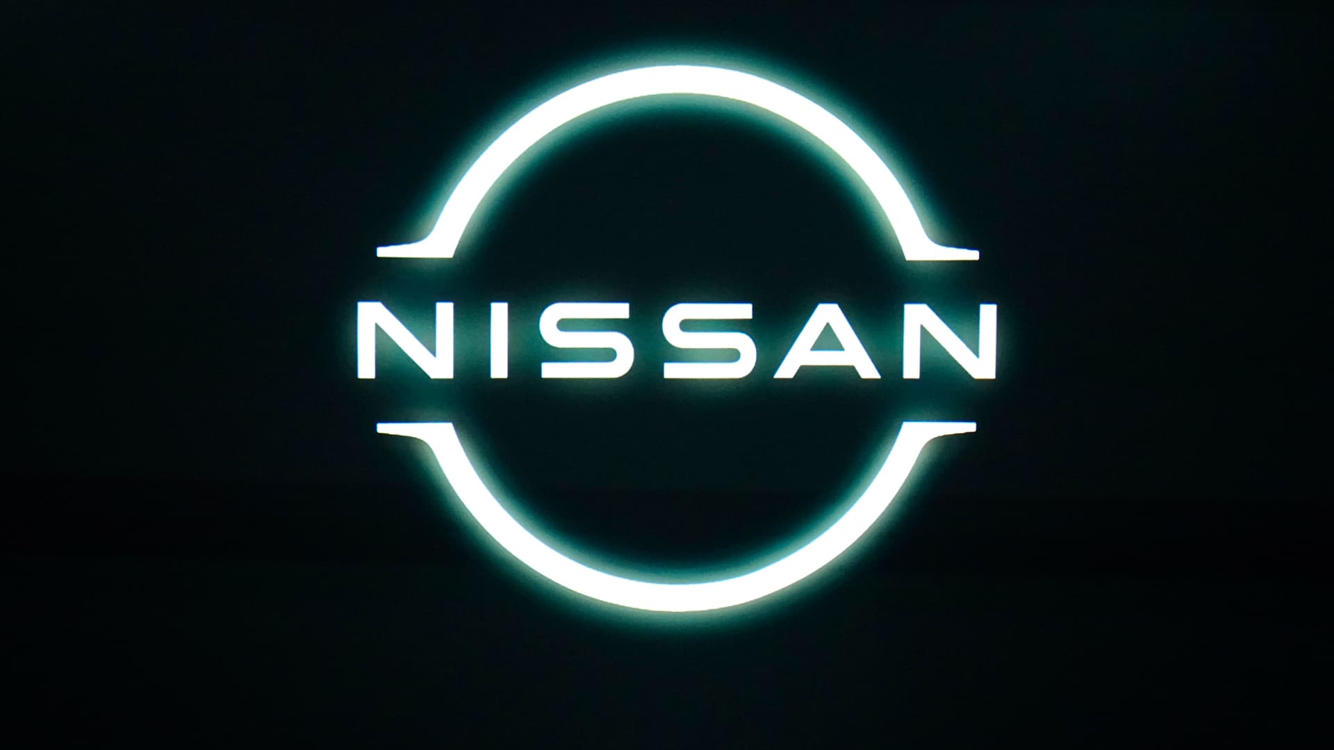 Nissan xalis mənfəətini artırıb - HESABAT