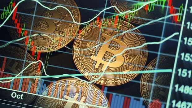 Bitcoin-də ETF küləyi davam edir