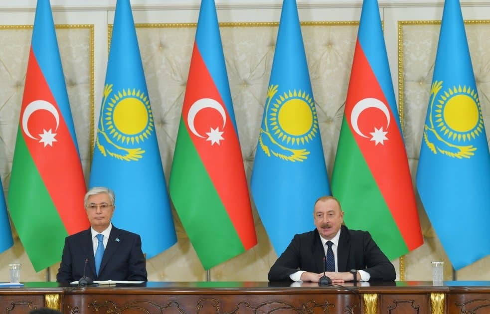 Prezident İlham Əliyev və Kasım-Jomart Tokayev mətbuata bəyanatlarla çıxış ediblər