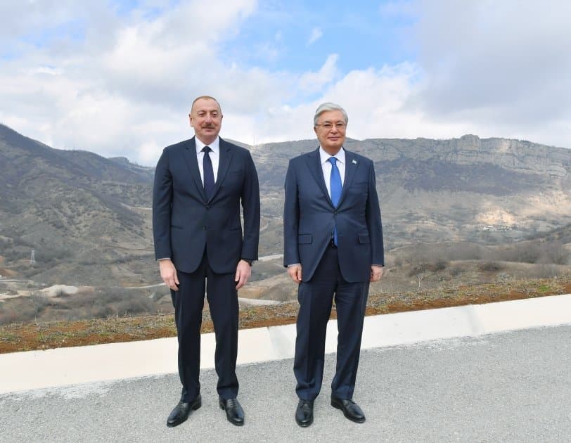 Prezident İlham Əliyev və Kasım-Jomart Tokayev Şuşa şəhərinə səfər ediblər