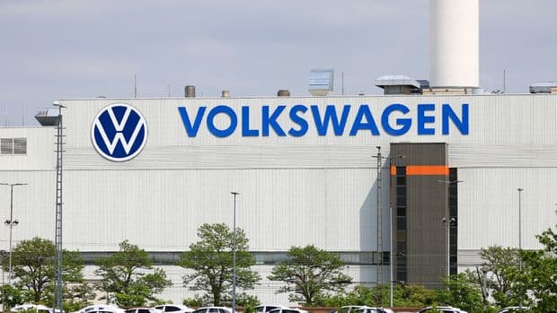 Volkswagen-nin satışları azalır?