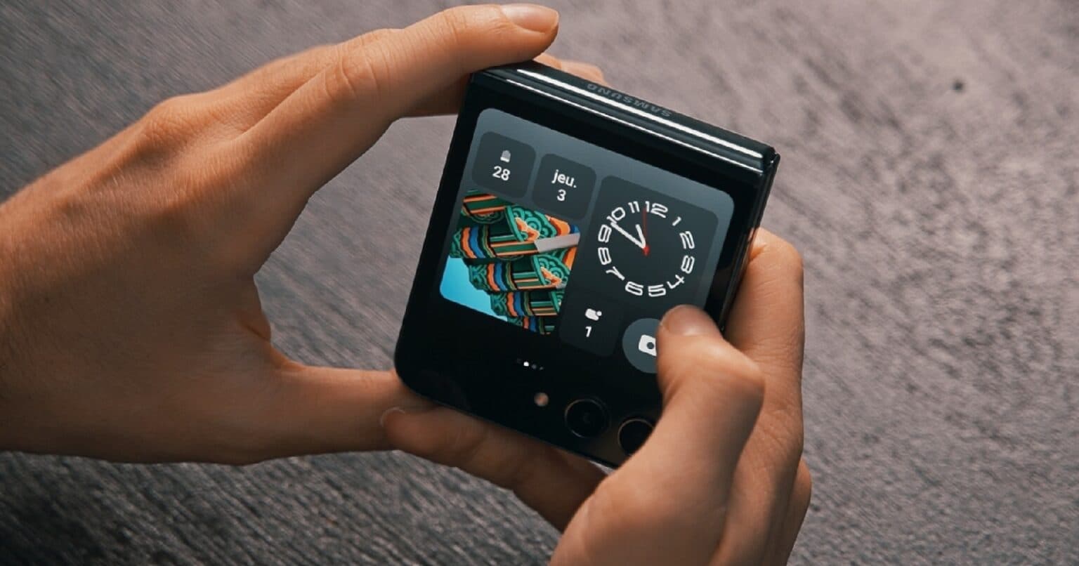"Xiaomi Mix Flip" üçün geri sayım