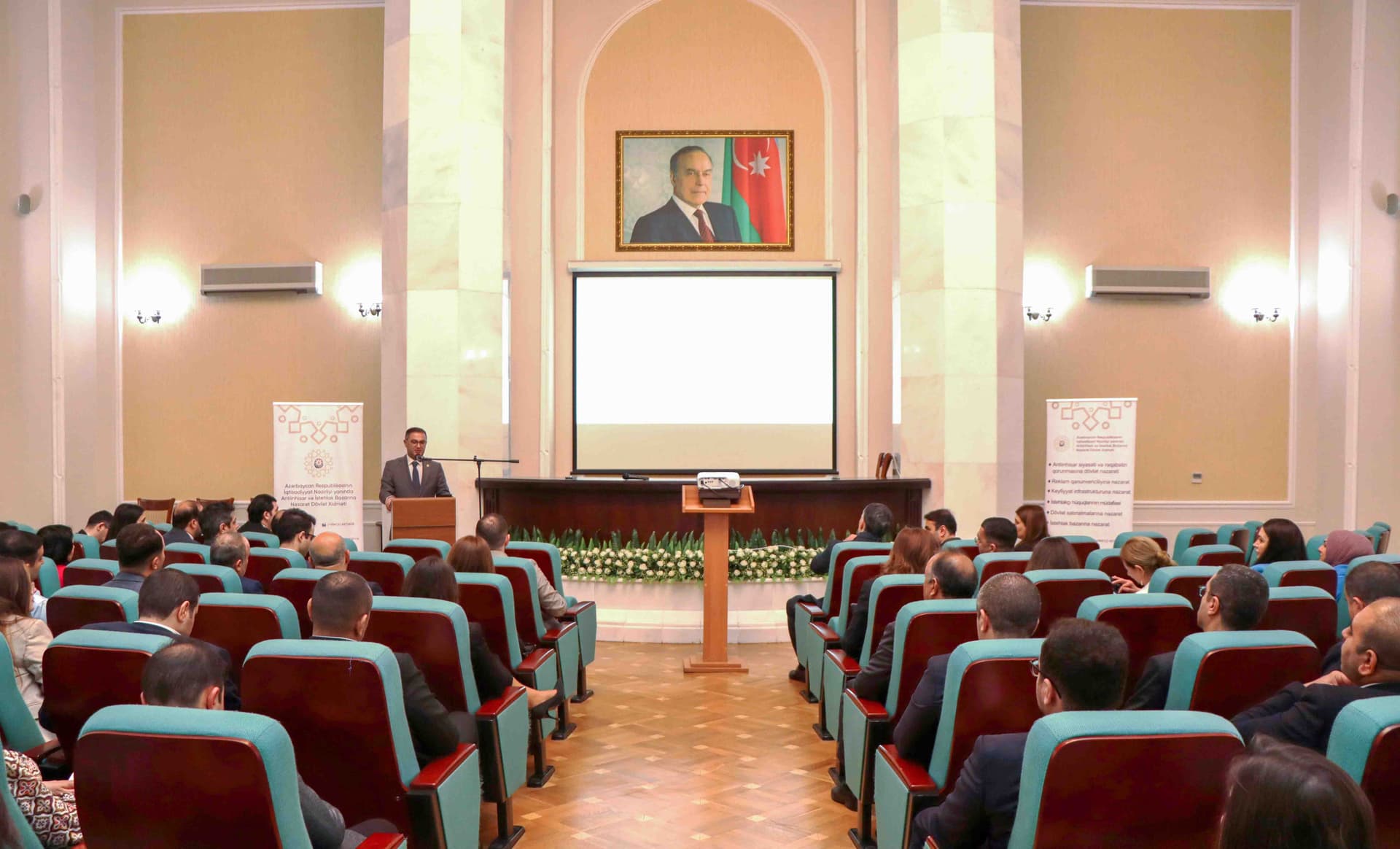 Rəqabət Məcəlləsinin tətbiqi barədə seminar keçirilib