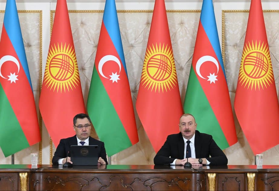 Prezident İlham Əliyev və Prezident Sadır Japarov mətbuata bəyanatlarla çıxış ediblər
