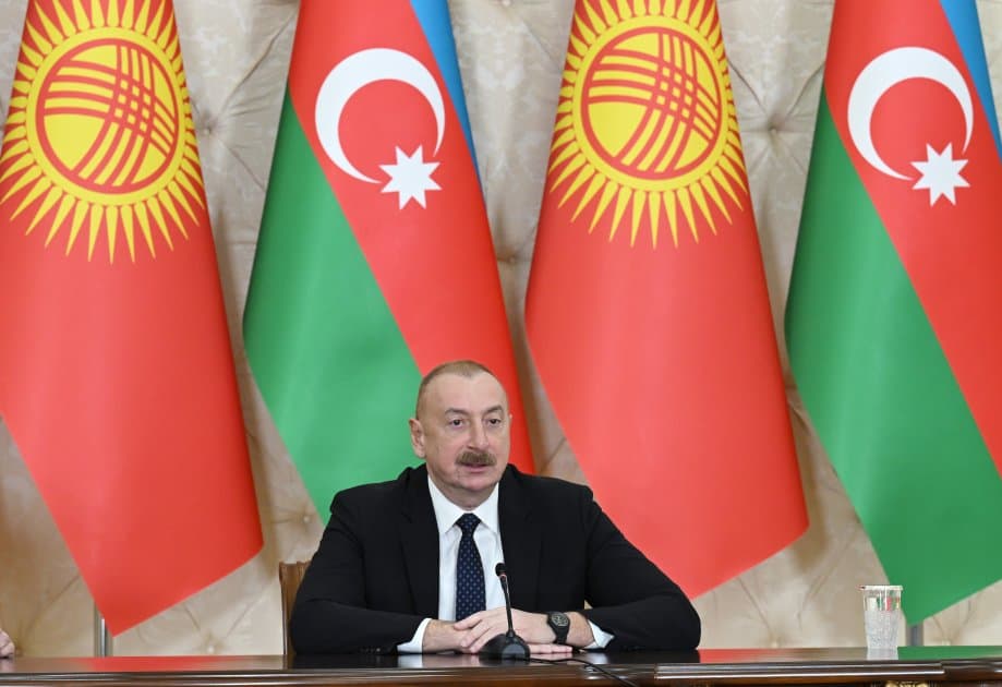 Prezident İlham Əliyev: Azərbaycan-Qırğızıstan İnkişaf Fondunun Nizamnamə fondu 4 dəfə - 100 milyon dollaradək artıb