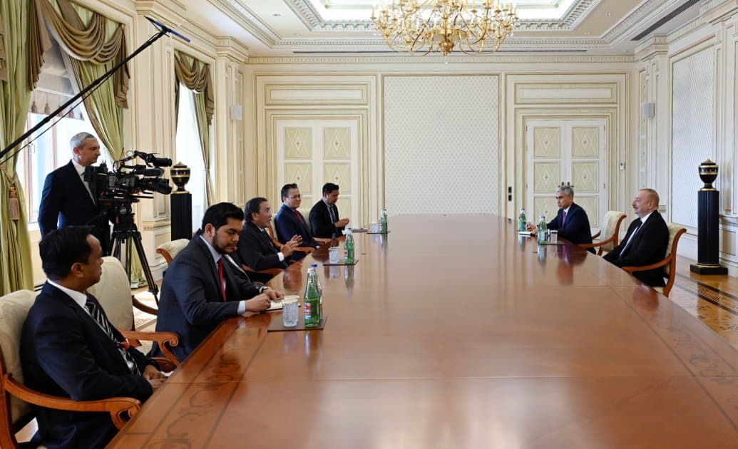 Prezident İlham Əliyev Malayziyanın Parlament Senatının prezidentini qəbul edib