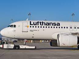 Lufthansa xərcləri azaldır