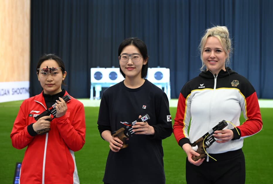 Dünya kubokunda növbəti medallar sahibini tapıb