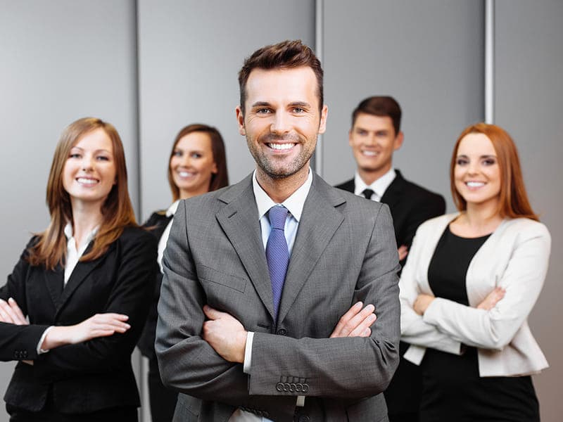 Marketinq və Satış üzrə Direktor