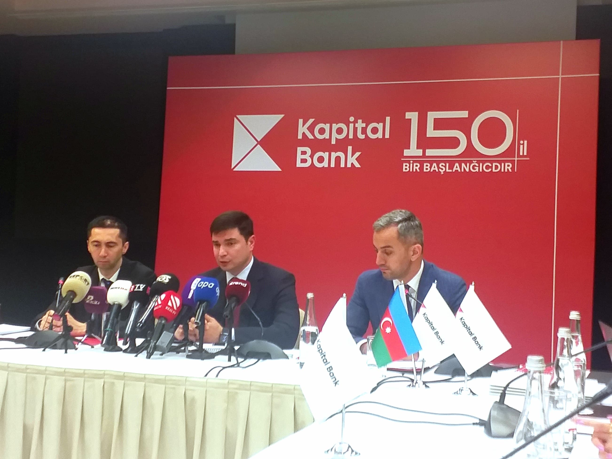 “Naxçıvan Bank”dan “Kapital Bank”a ötürülən kredit portfelinin həcmi 184 milyon manat civarındadır - Fərid Hüseynov