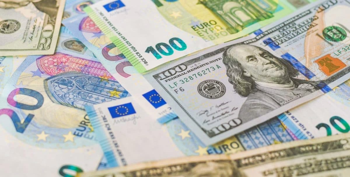 Azərbaycan Mərkəzi Bankı xarici valyuta əməliyyatlarından 914 min manat gəlir əldə edib