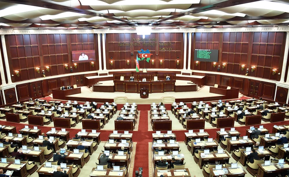 2024-cü il dövlət büdcəsinə dəyişikliklər plenar iclasa tövsiyə olundu