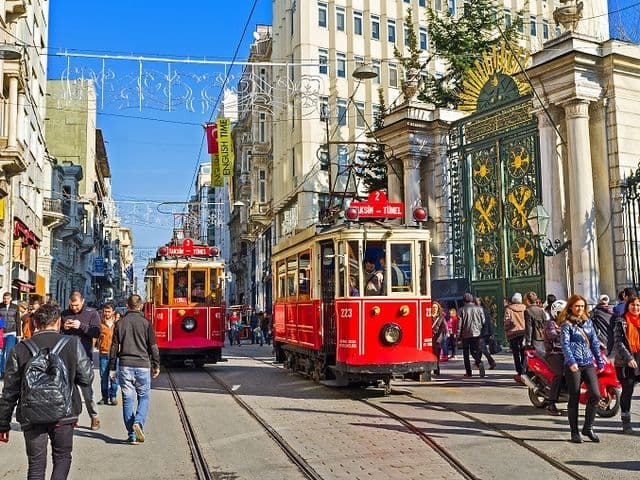 Türkiyə 2028-ci ildə turizmdə ilk üçlükdə olmağı hədəfləyir