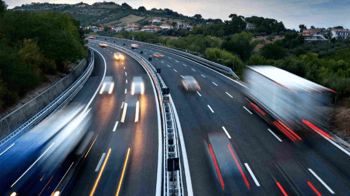 Azərbaycanda yol vergisi üzrə daxilolmalar proqnozdan 9 % çox olub