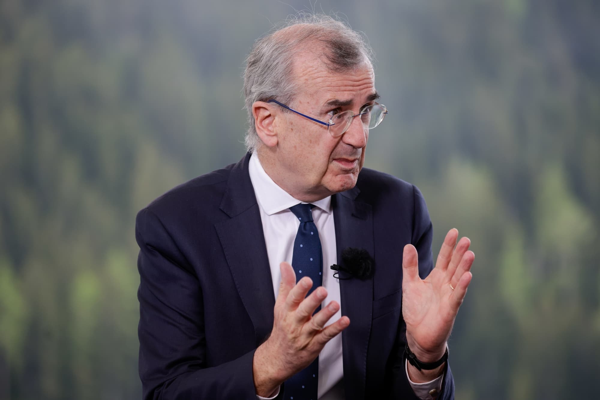 Villeroy deyir ki, ECB iyul ayında ikinci faiz endirimini istisna etməməlidir