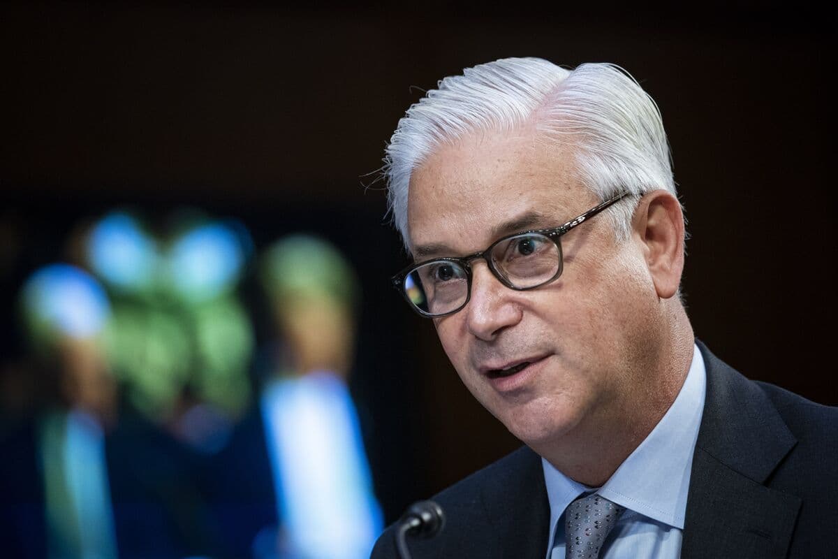 Wells Fargo Baş Direktoru İnvestisiya Bankının Fürsətinin "Bizi Gözümüzə Baxdığını" Deyir