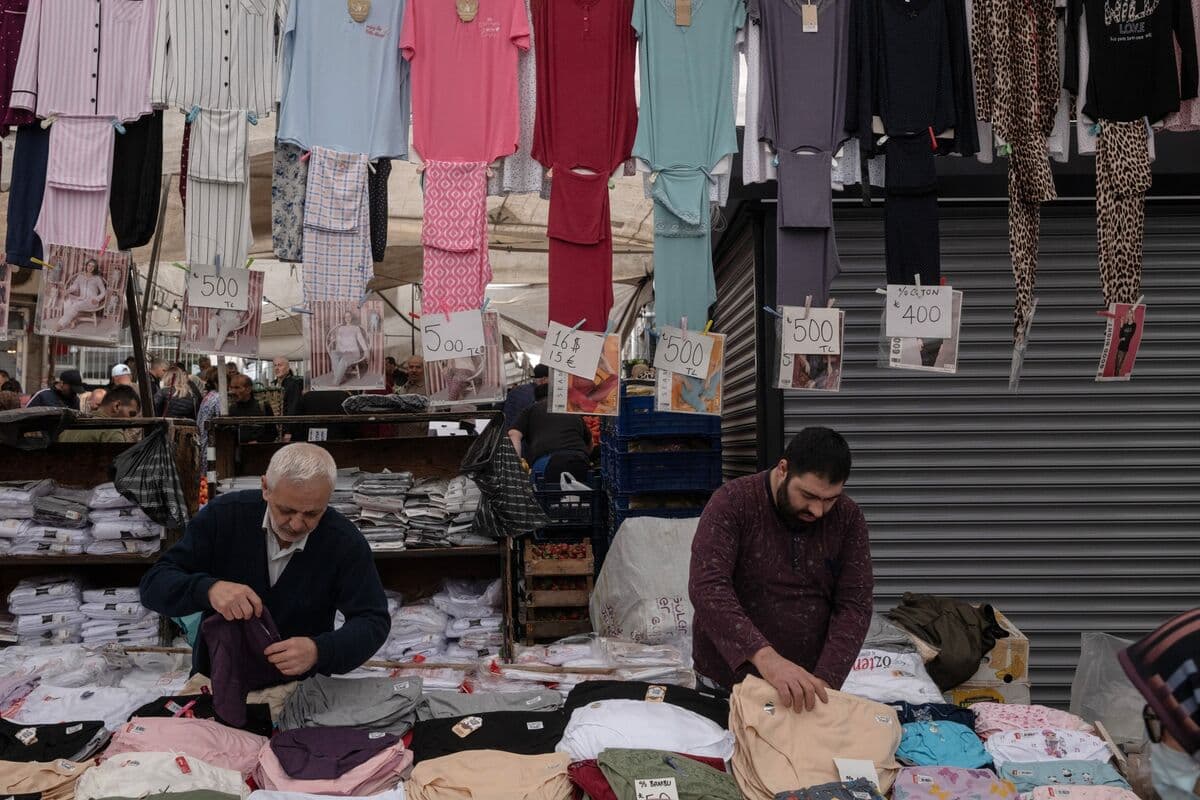 İstanbulda pərakəndə inflyasiya 2022-ci ilin dekabrından bəri ən yüksək səviyyəyə çatıb