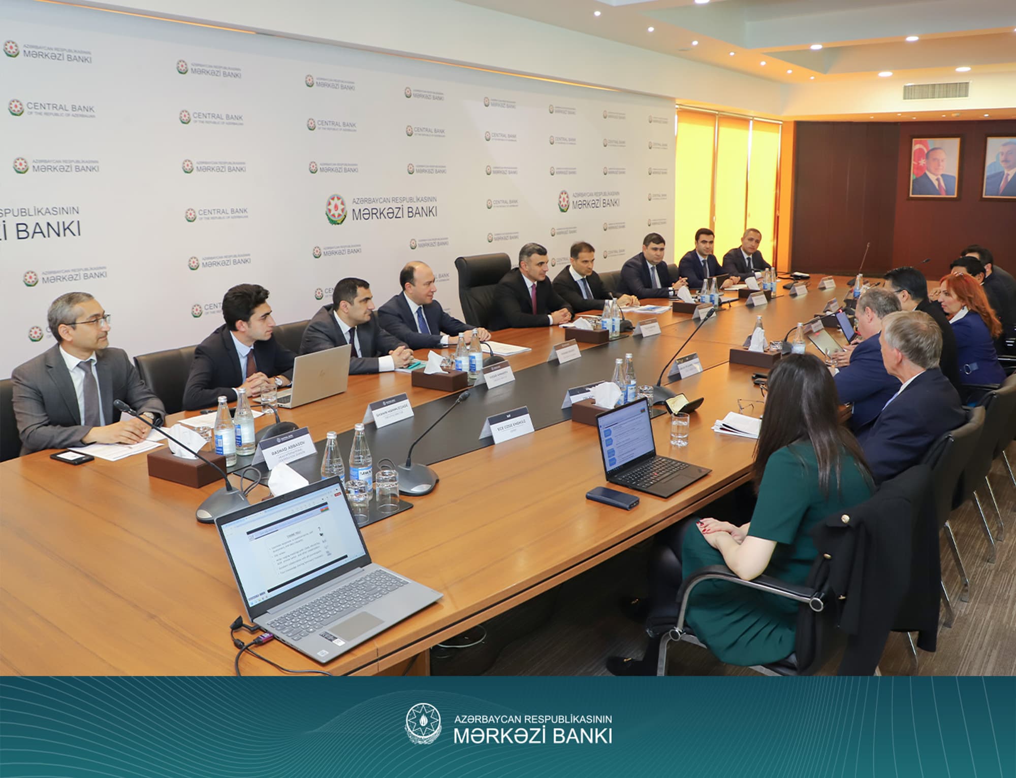 AMB və IMF maliyyə sektoru dayanıqlılığının artırılması üzrə istiqamətləri müzakirə ediblər