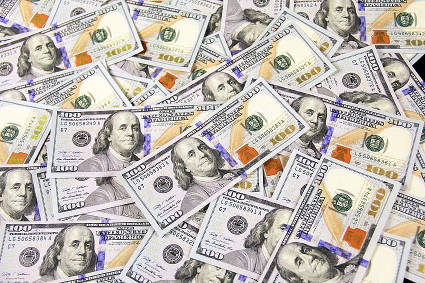 Mərkəzi Bankın valyuta ehtiyatları 28 %-ə yaxın artıb