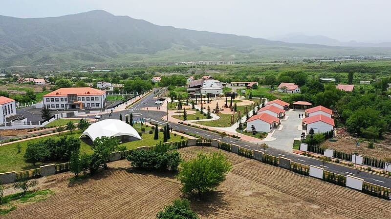 Xocalıda ev tekstili hazırlanan atelye fəaliyyətə başlayıb