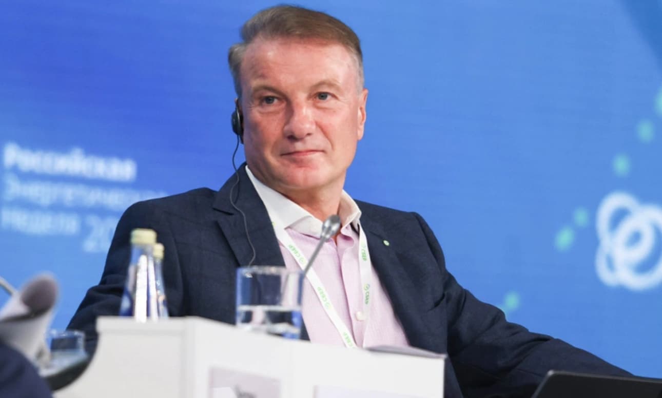 Gref ilin sonuna kimi rublun məzənnəsinin davranışını proqnozlaşdırıb