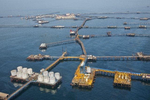 “Neft Daşları” yatağından indiyədək hasil olunan neft və qazın həcmi AÇIQLANIB
