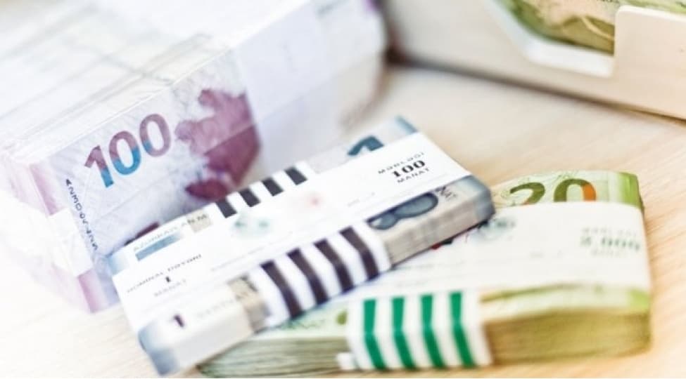 Azərbaycanda orta aylıq əməkhaqqı 990 manat olacağı proqnozlaşdırılır