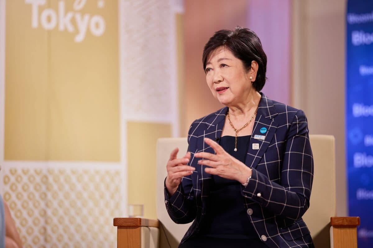 Tokio qubernatoru Koike üçüncü müddətə yenidən seçilmək istəyir